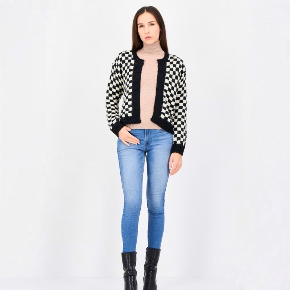 Philosophy Checkered Black White Open Front Fuzzy Knit Cardigan Women’s Size M